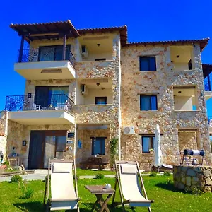 https://palamidi.hotelschalkidiki.net